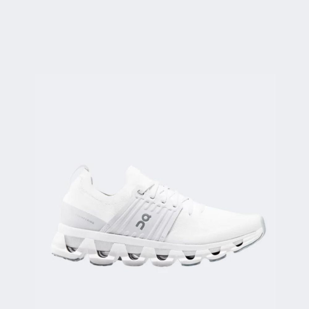 ON CLOUDSWIFT WOMEN WHITE RUNNING SHOES